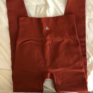 Balance Athletica Small Rust Leggings